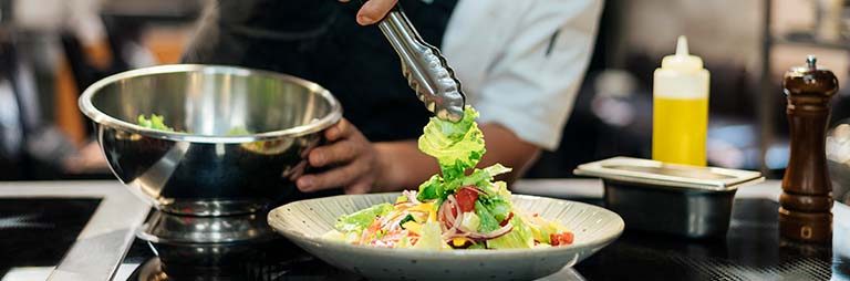 Saladas e Molhos (12h)